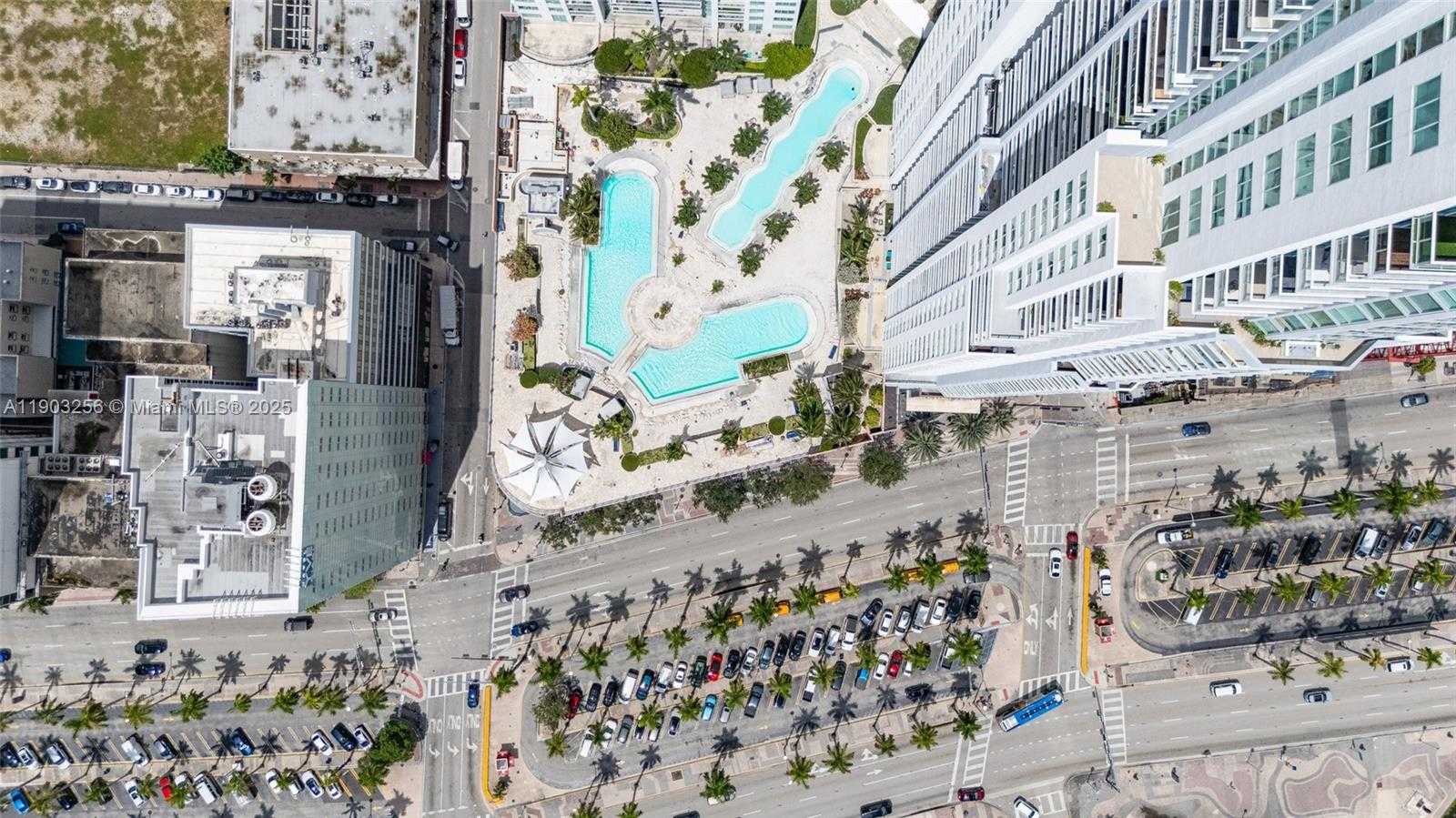 Small Image of 244 BISCAYNE BLVD #1605, Miami Number 29