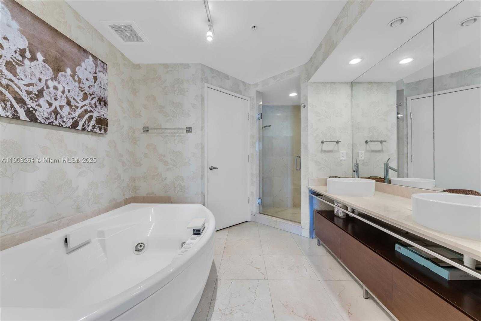 Small Image of 16275 COLLINS AVE #1604, Sunny Isles Beach Number 15