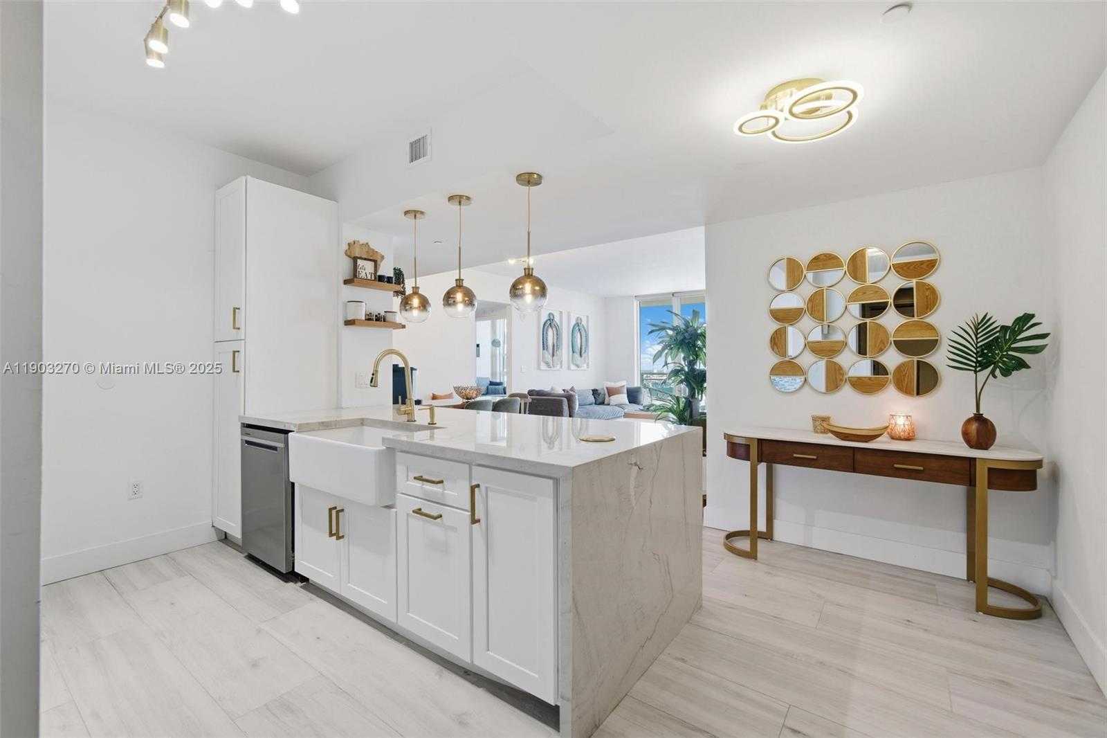 Small Image of 951 BRICKELL AVE #3504, Miami Number 11