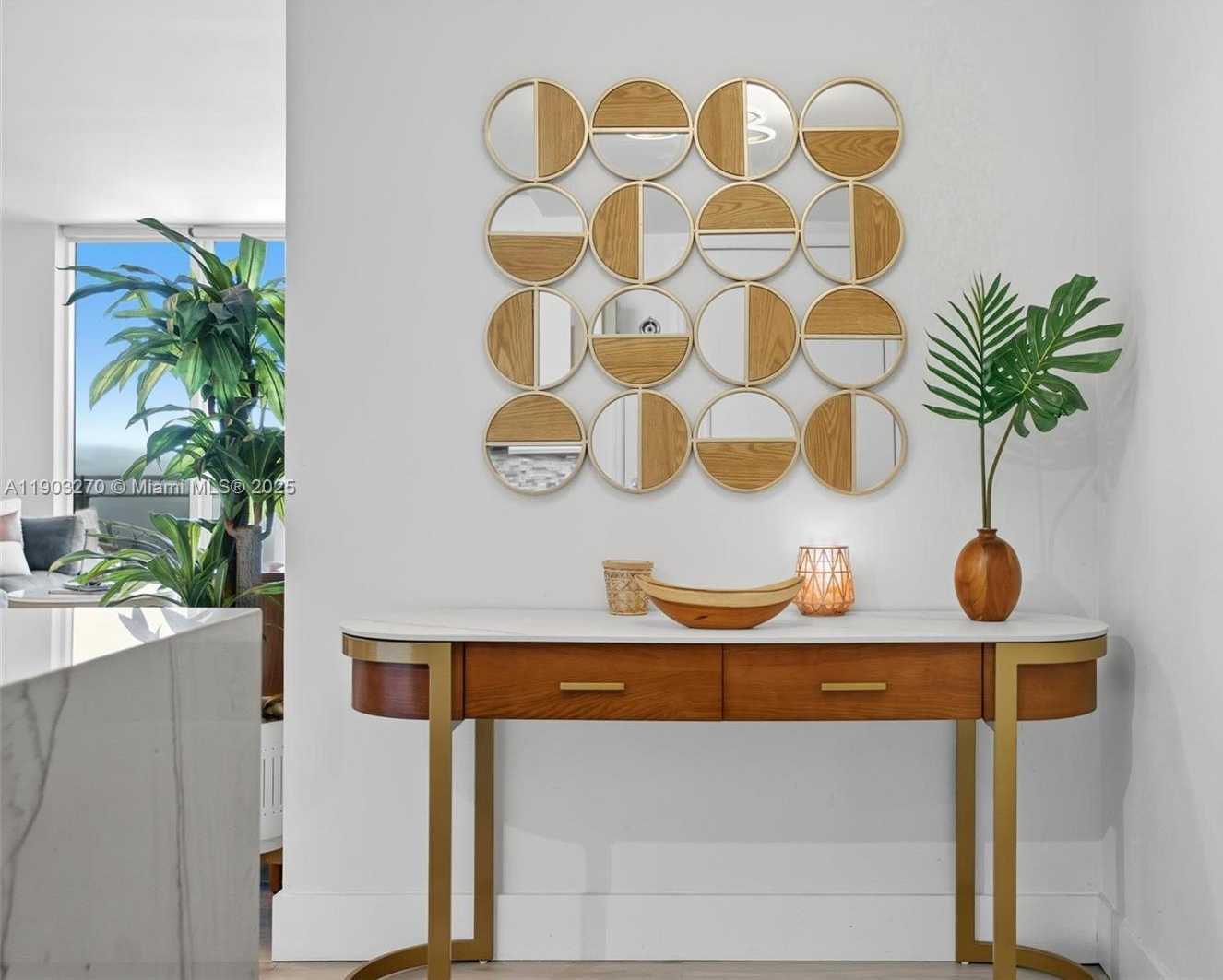 Small Image of 951 BRICKELL AVE #3504, Miami Number 12