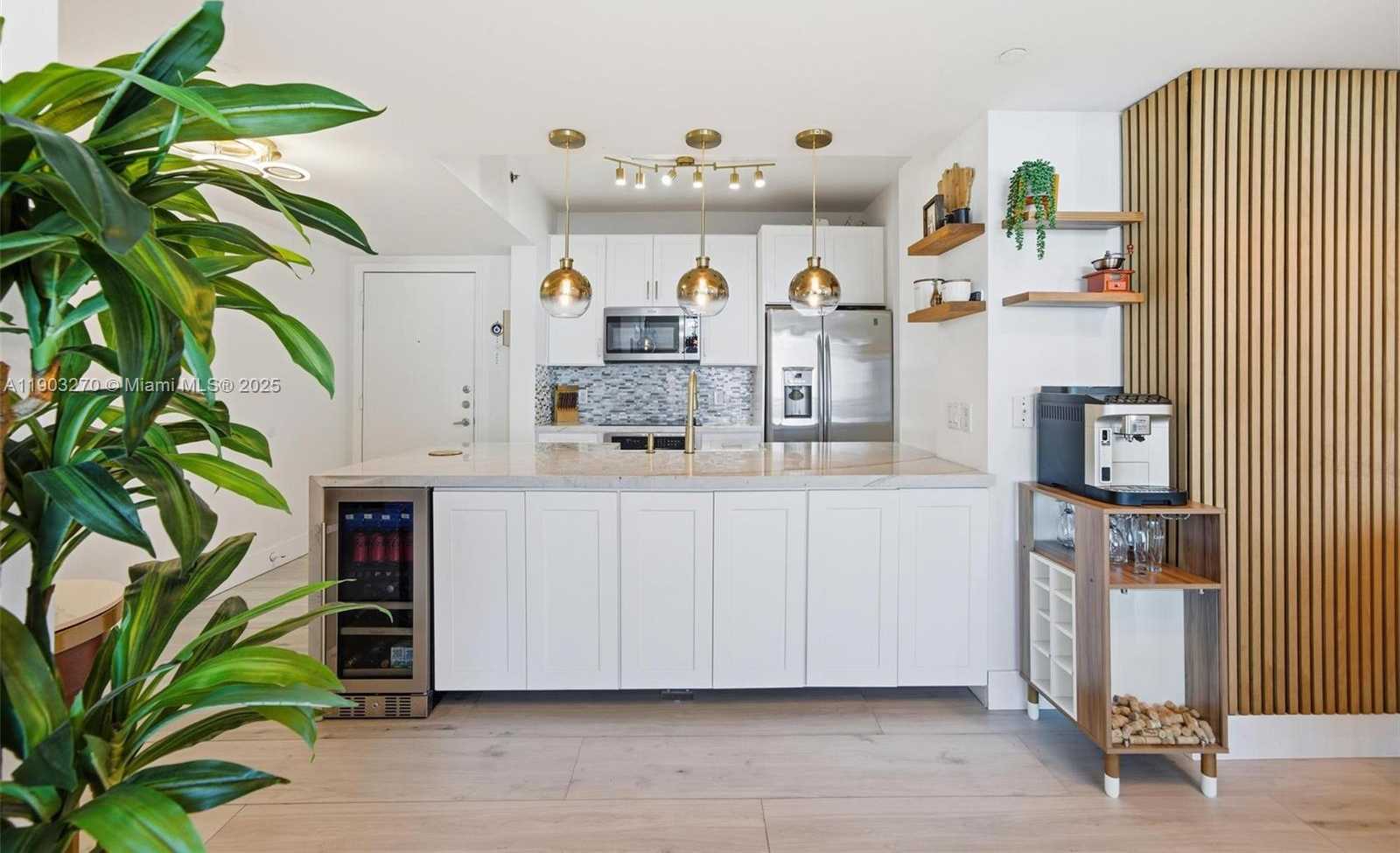 Small Image of 951 BRICKELL AVE #3504, Miami Number 17