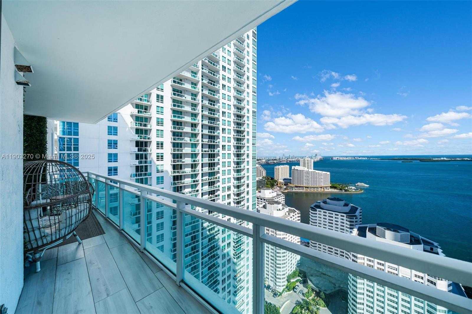 Small Image of 951 BRICKELL AVE #3504, Miami Number 2