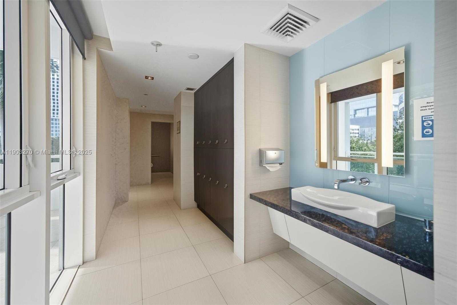 Small Image of 951 BRICKELL AVE #3504, Miami Number 43