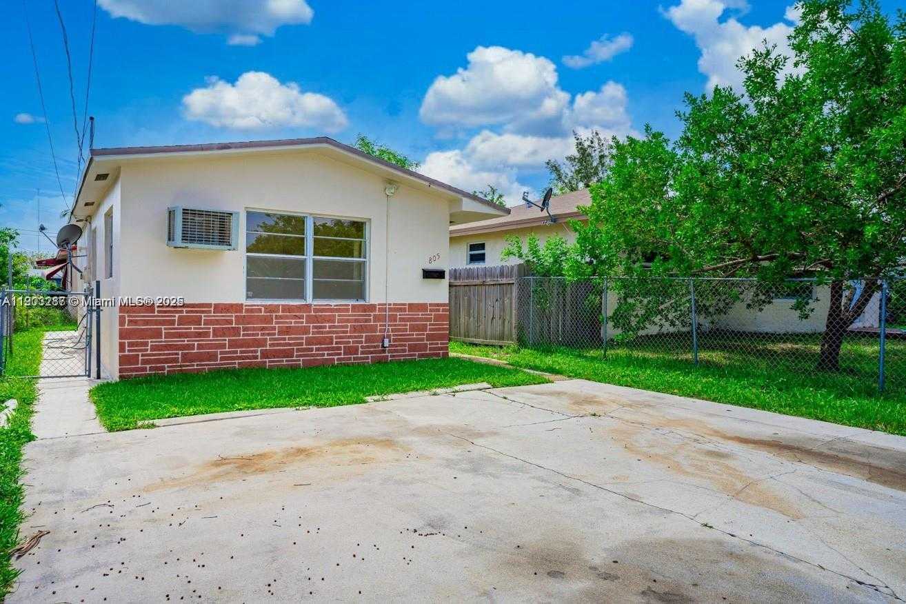 Imagen de Pequeño Objeto