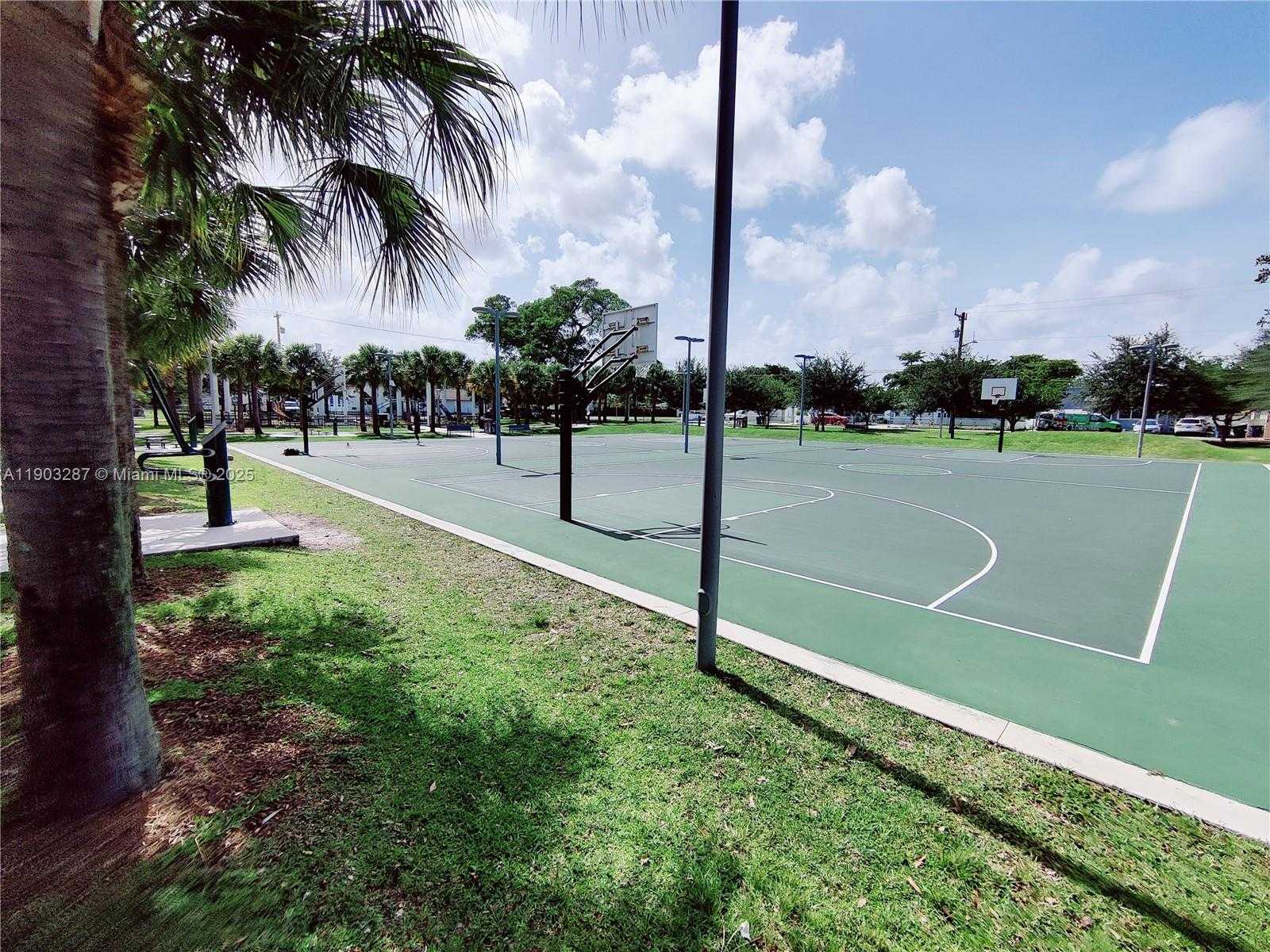 Imagen de Pequeño Objeto