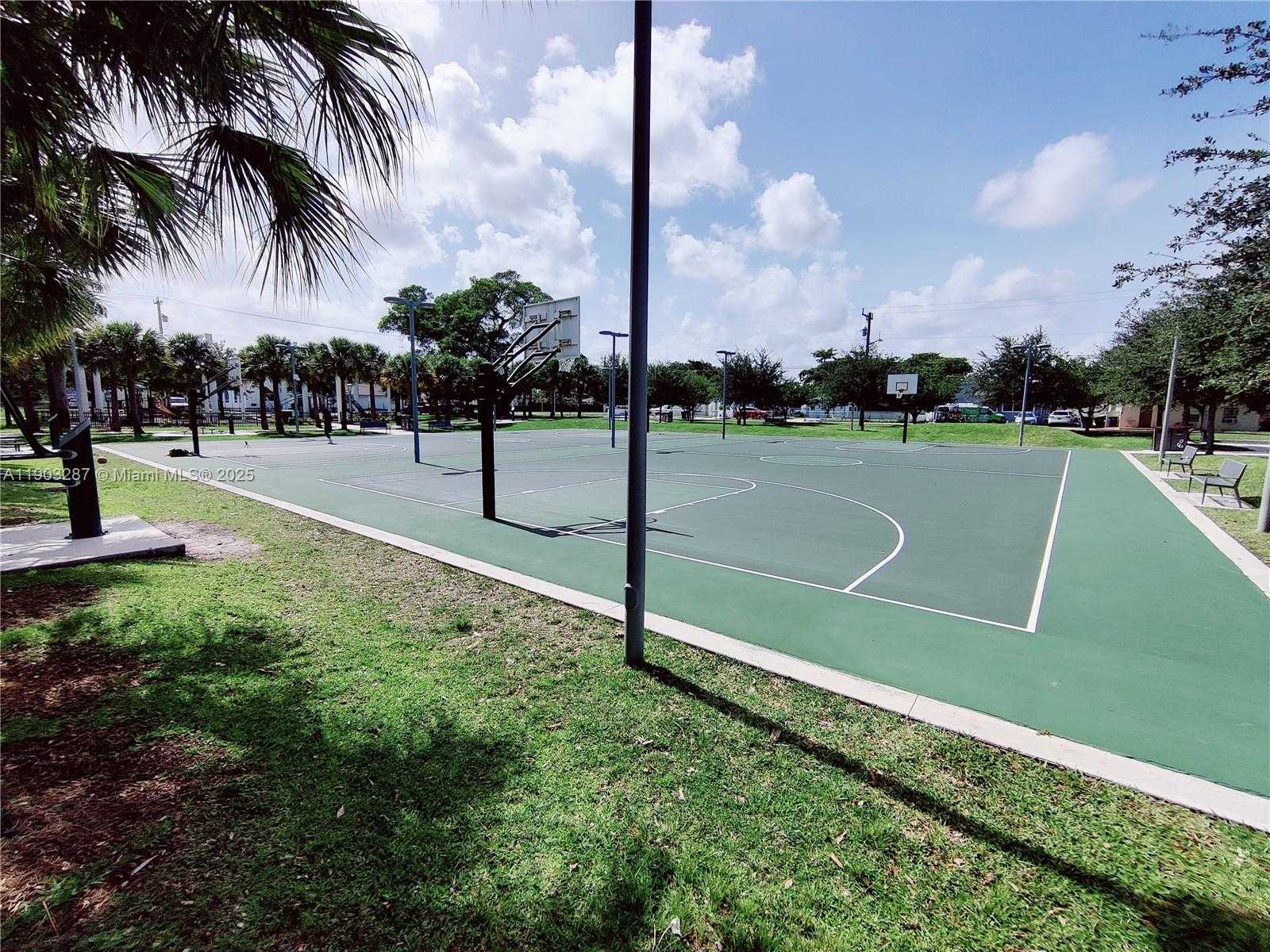 Imagen de Pequeño Objeto