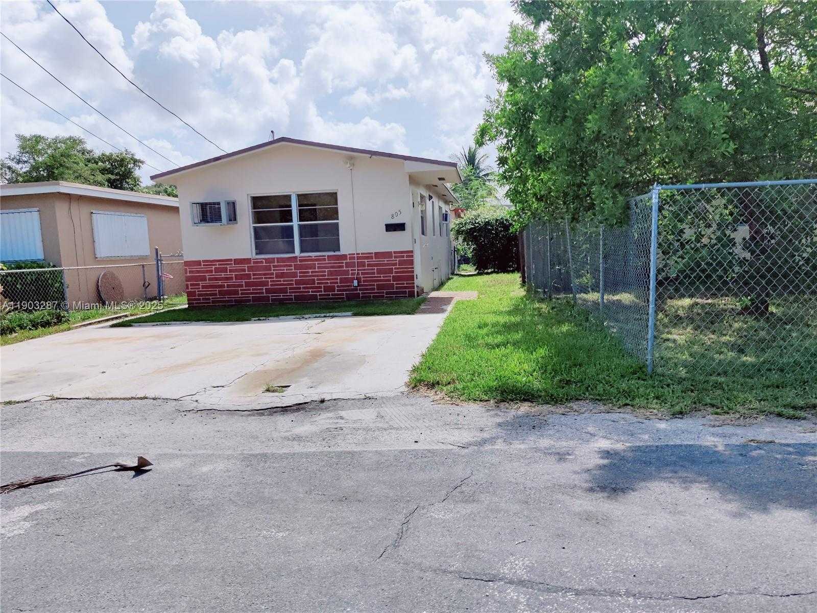 Imagen de Pequeño Objeto