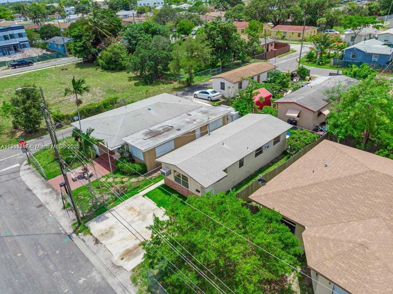 Imagen de Pequeño Objeto