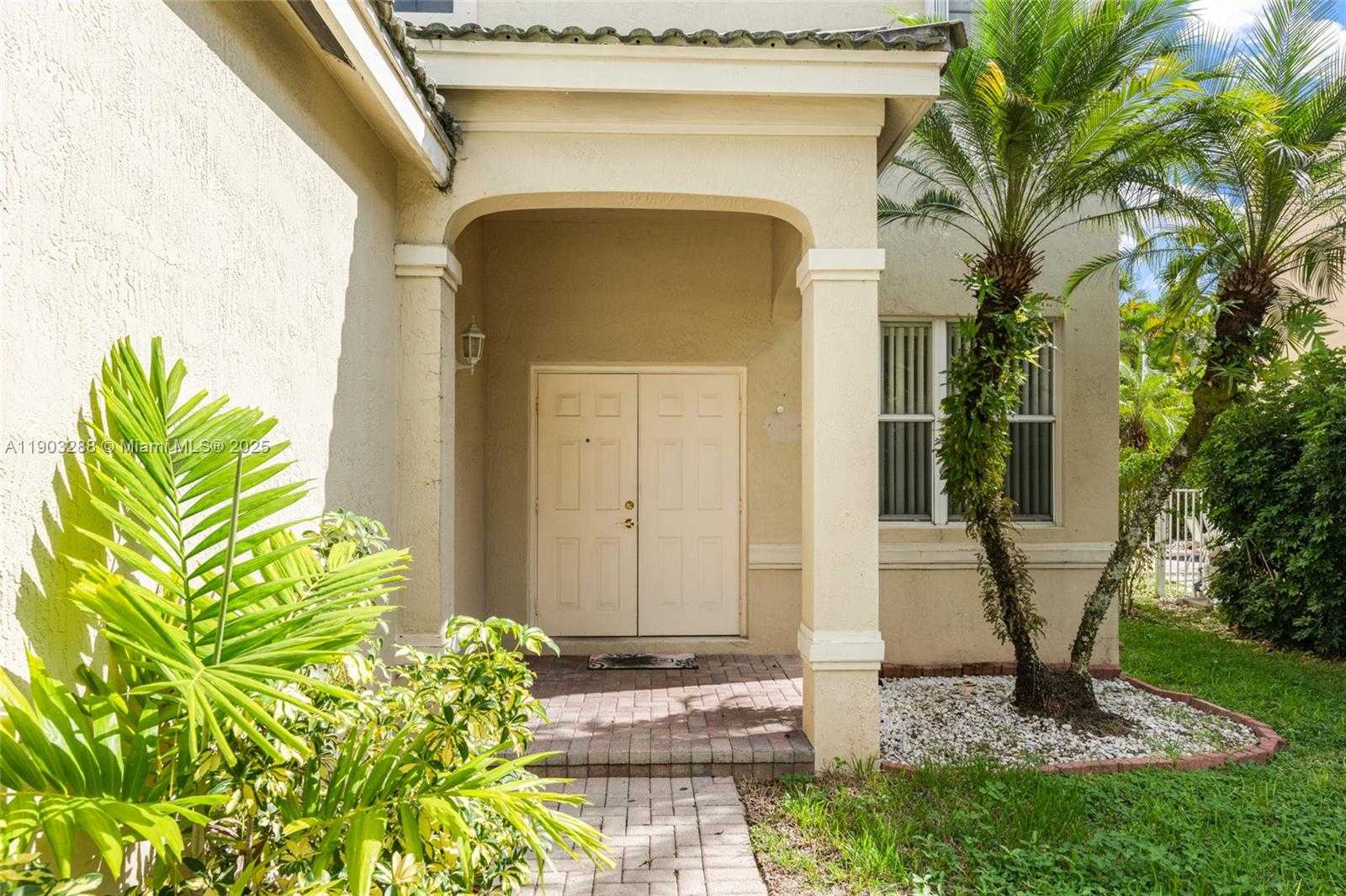 Small Image of 4490 FOXTAIL LN, Weston Number 10