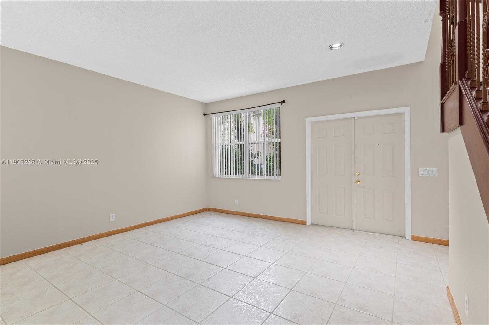 Small Image of 4490 FOXTAIL LN, Weston Number 14