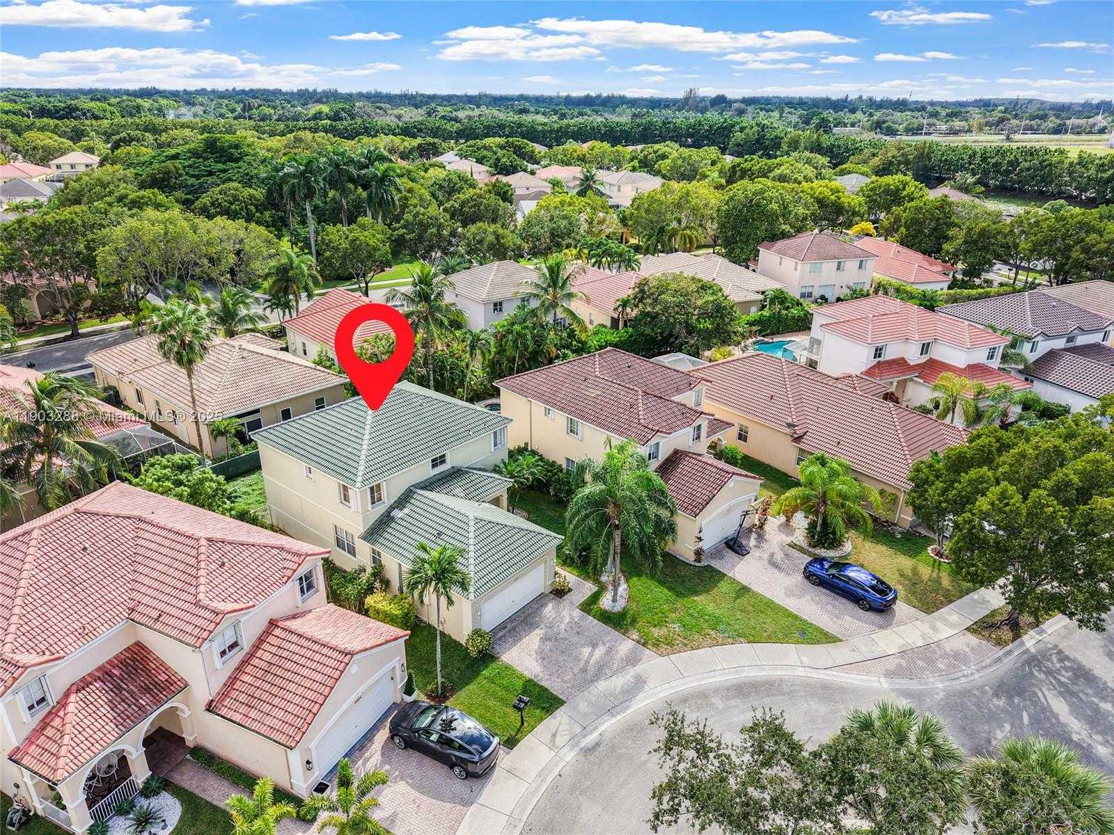 Small Image of 4490 FOXTAIL LN, Weston Number 35