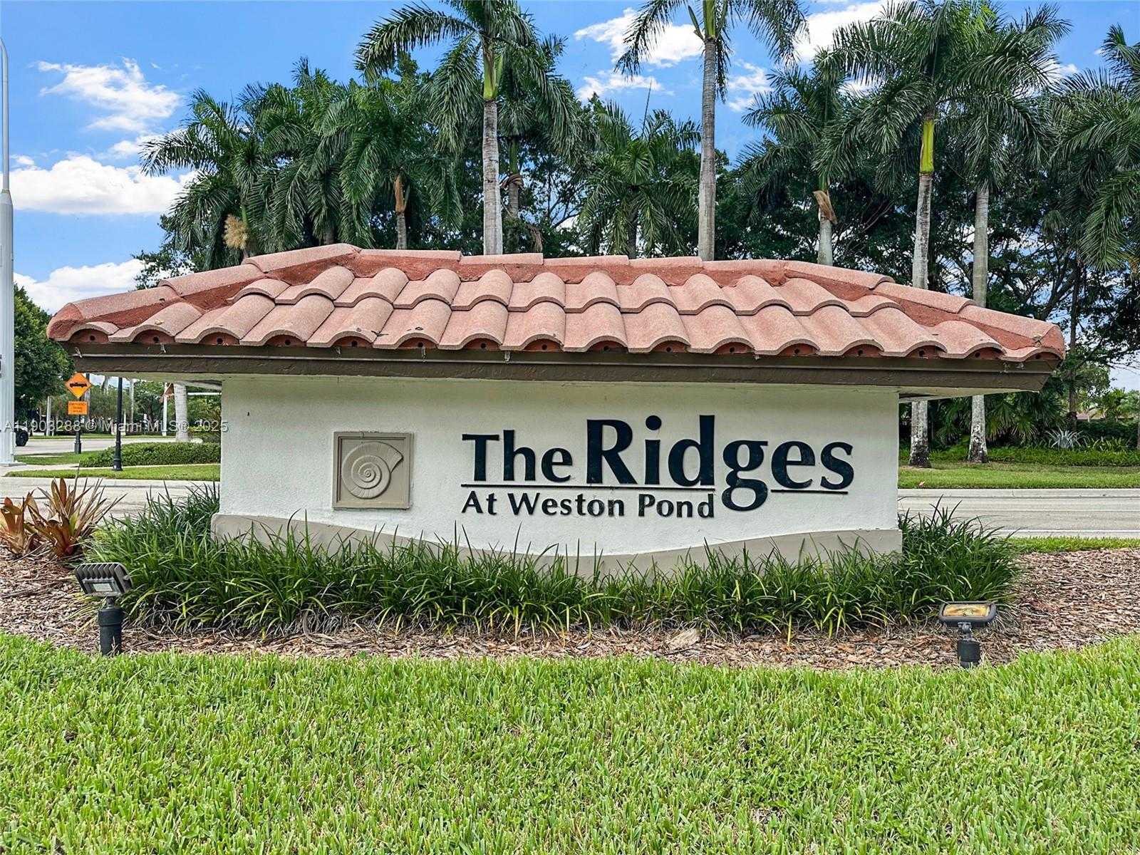 Small Image of 4490 FOXTAIL LN, Weston Number 5