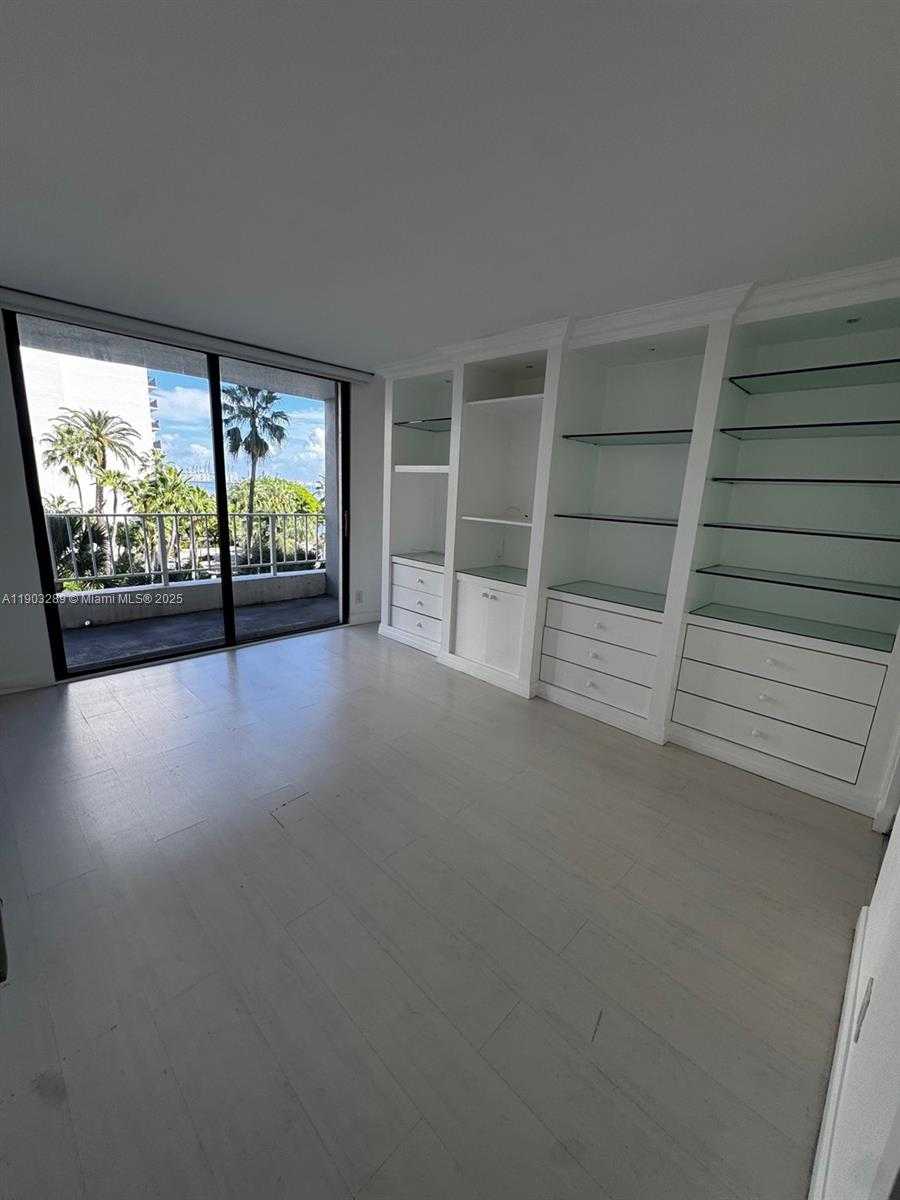 Small Image of 200 SOUTH EAST 15TH RD #6H, Miami Number 12