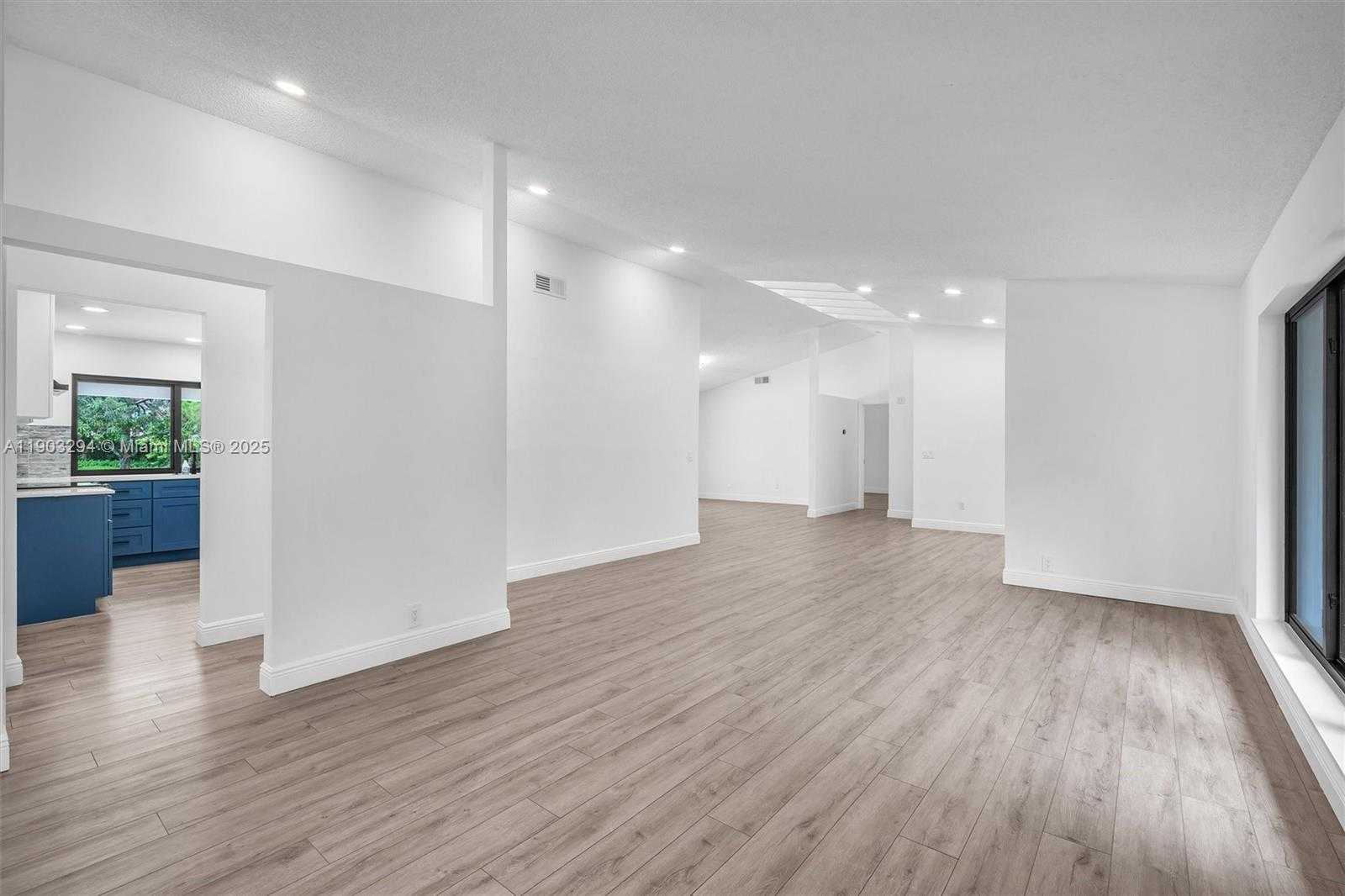 Small Image of 11476 SUNDANCE LN, Boca Raton Number 11