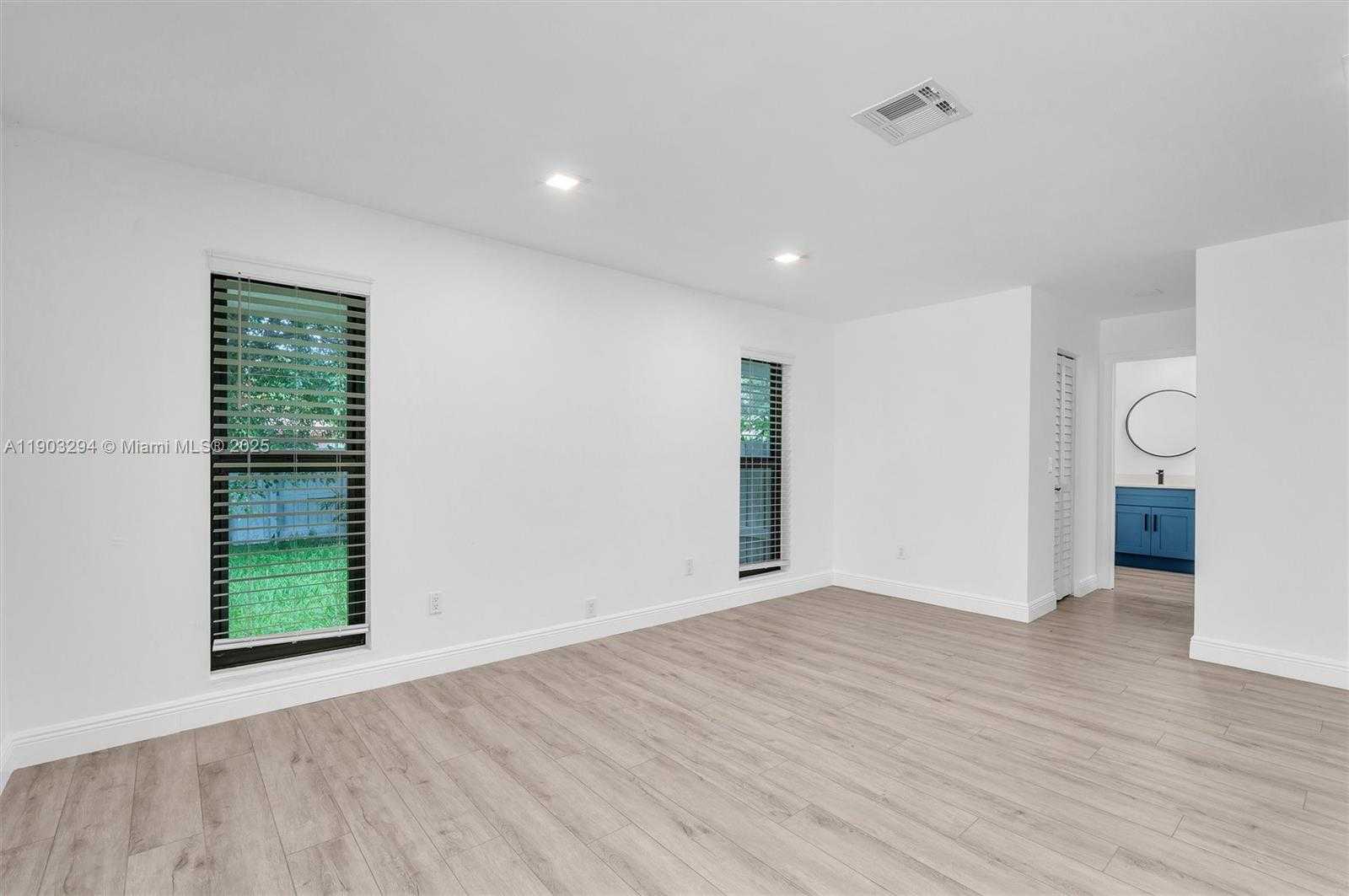 Small Image of 11476 SUNDANCE LN, Boca Raton Number 26