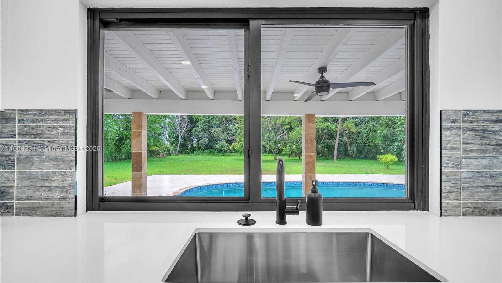 Small Image of 11476 SUNDANCE LN, Boca Raton Number 34