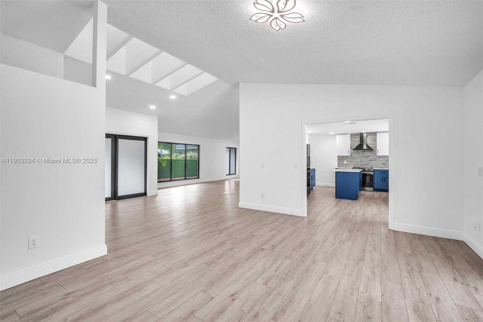 Small Image of 11476 SUNDANCE LN, Boca Raton Number 8
