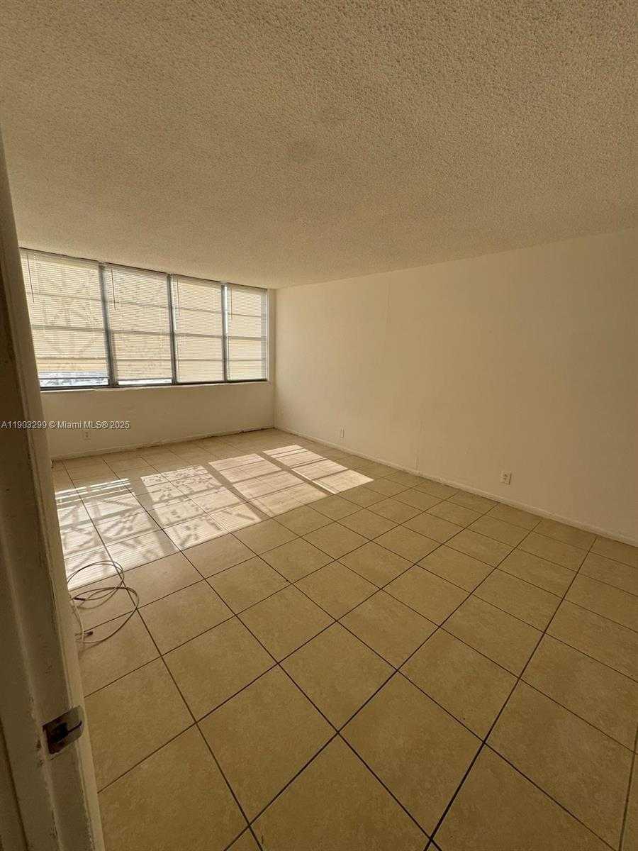 Small Image of 2025 NORTH EAST 164TH ST #803, North Miami Beach Number 12