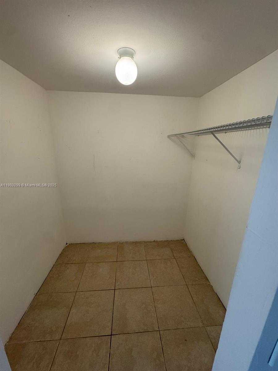 Small Image of 2025 NORTH EAST 164TH ST #803, North Miami Beach Number 13