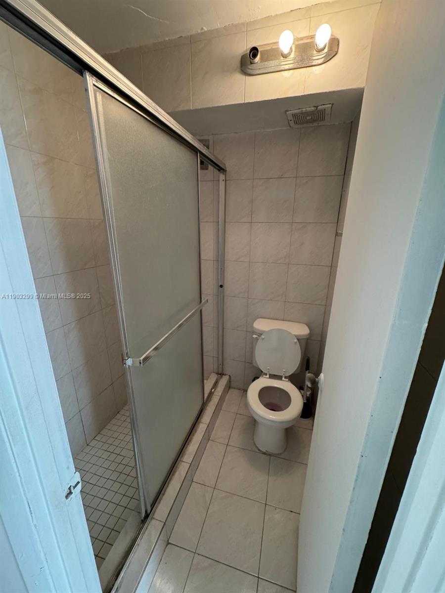 Small Image of 2025 NORTH EAST 164TH ST #803, North Miami Beach Number 15