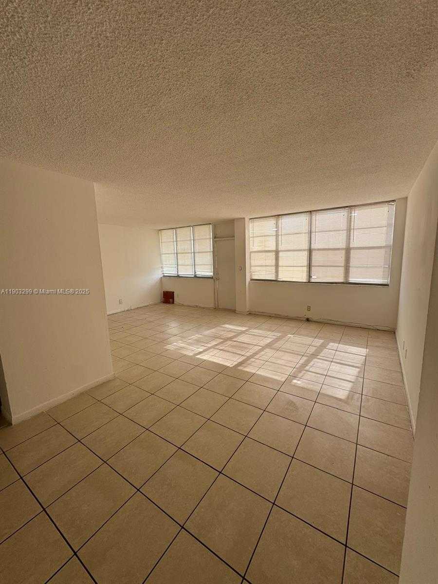 Small Image of 2025 NORTH EAST 164TH ST #803, North Miami Beach Number 4
