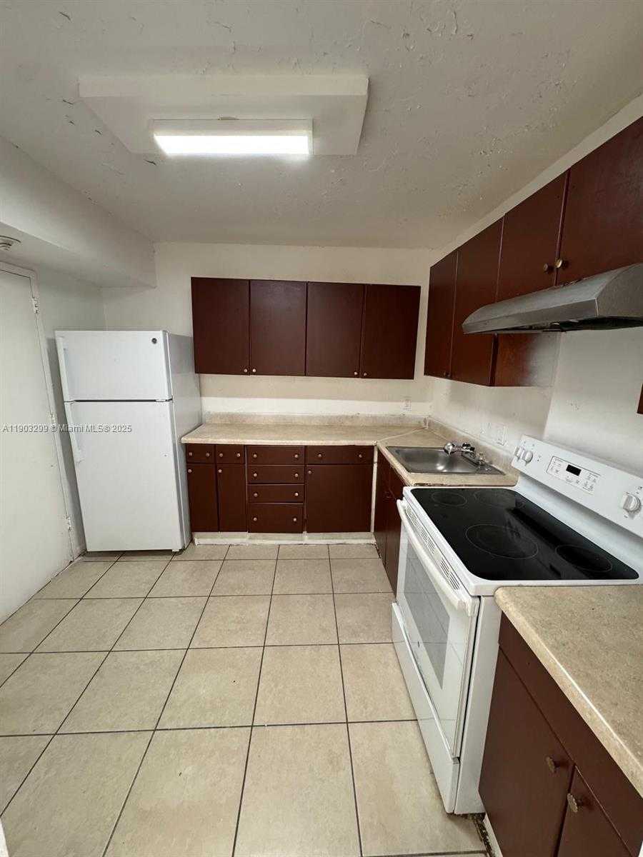 Small Image of 2025 NORTH EAST 164TH ST #803, North Miami Beach Number 7