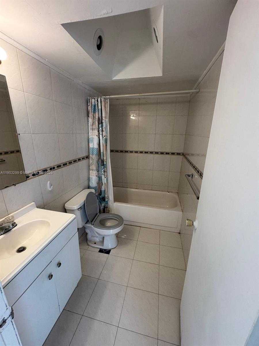 Small Image of 2025 NORTH EAST 164TH ST #803, North Miami Beach Number 9