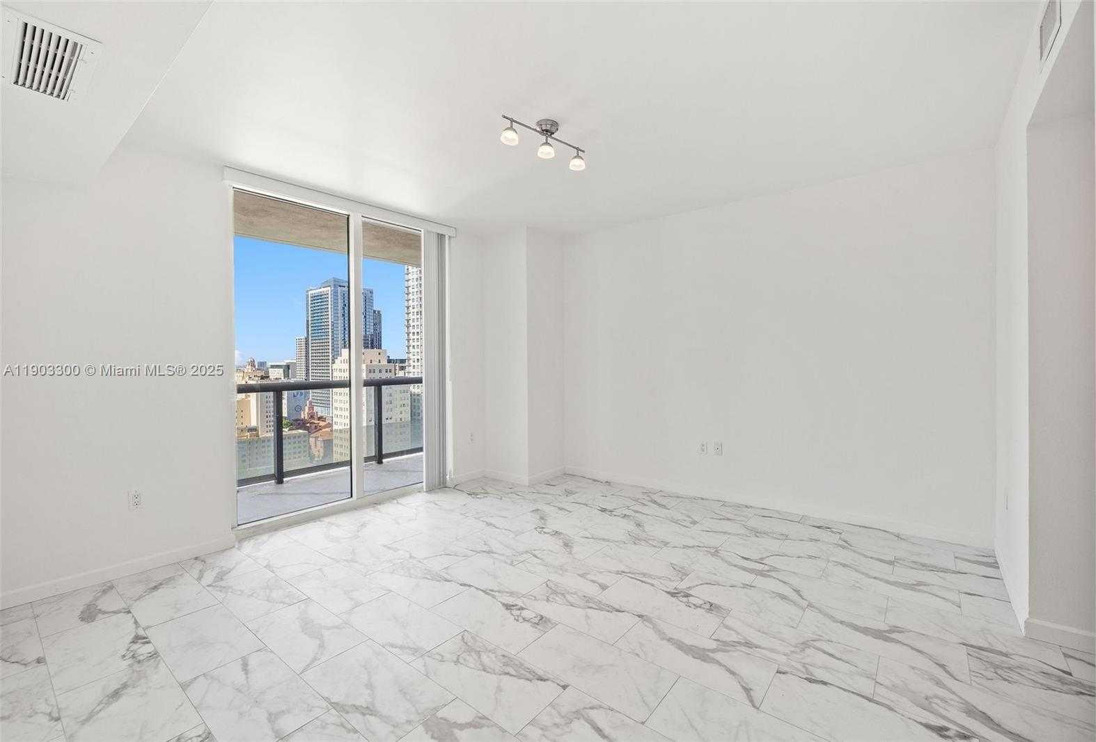 Small Image of 50 BISCAYNE BLVD #2211, Miami Number 10