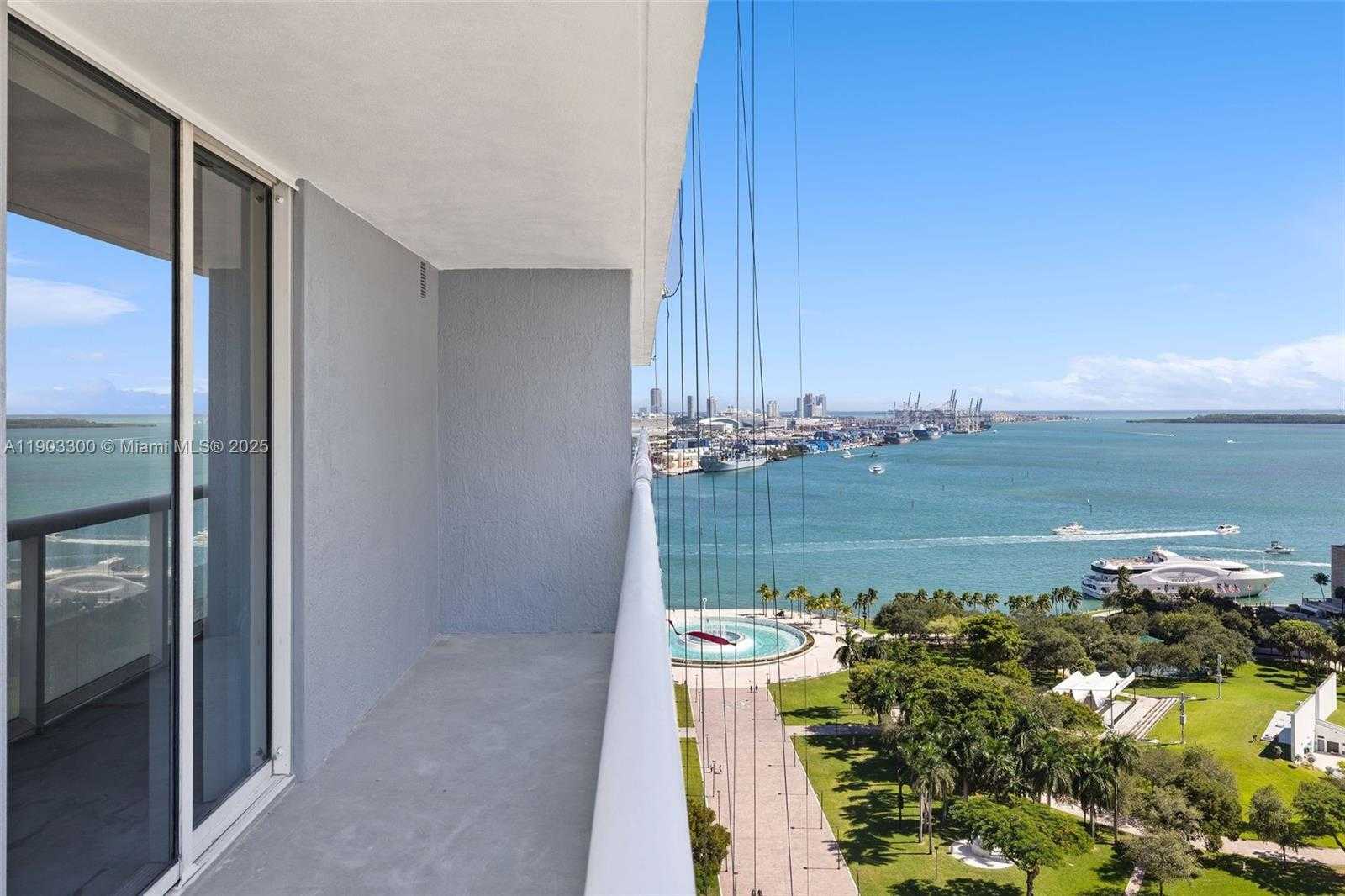 Small Image of 50 BISCAYNE BLVD #2211, Miami Number 25