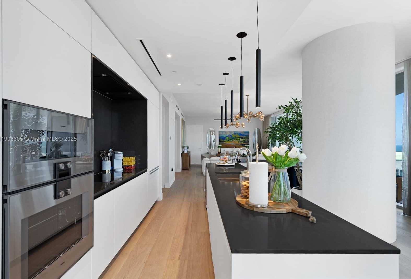 Imagen de Pequeño Objeto