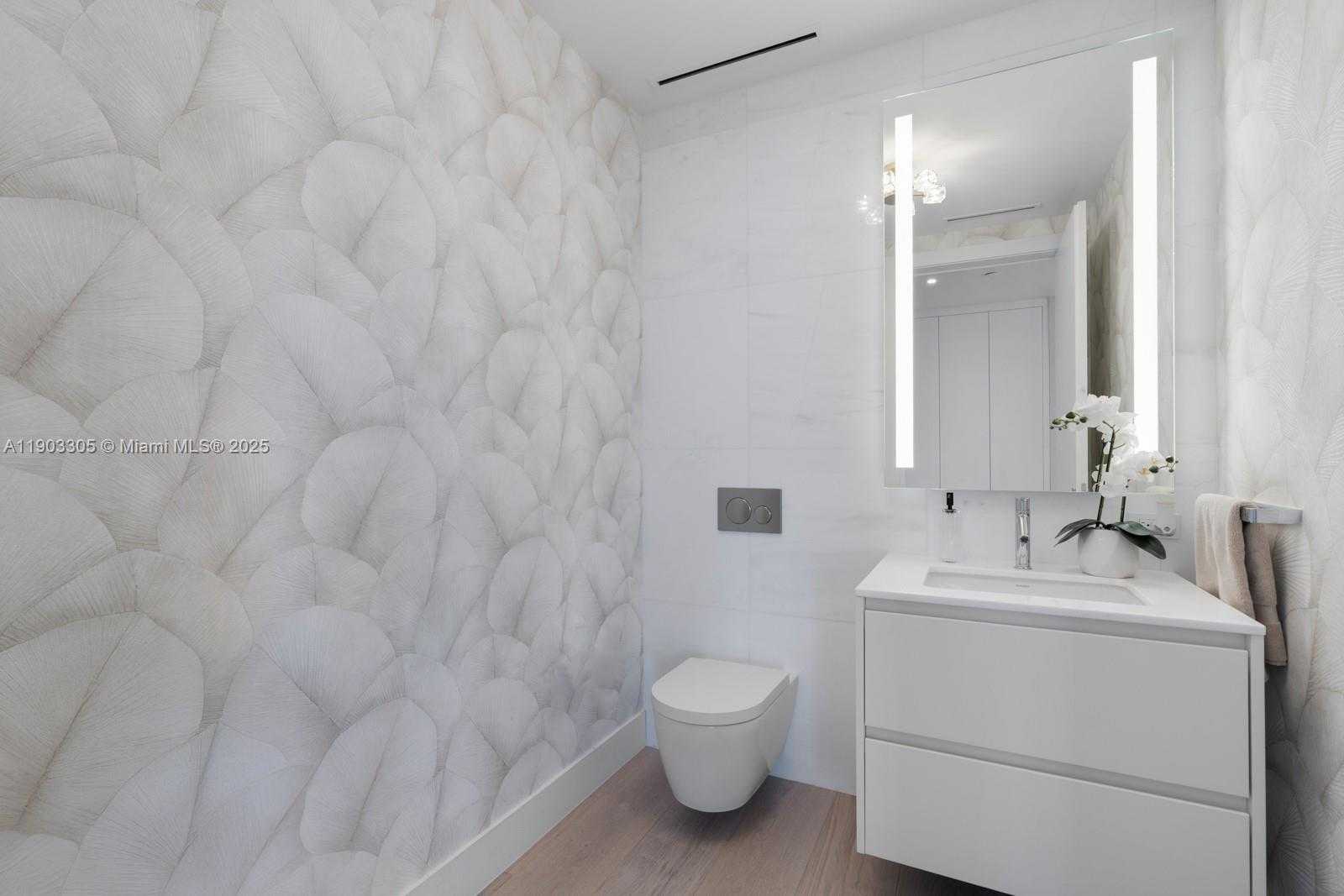 Imagen de Pequeño Objeto