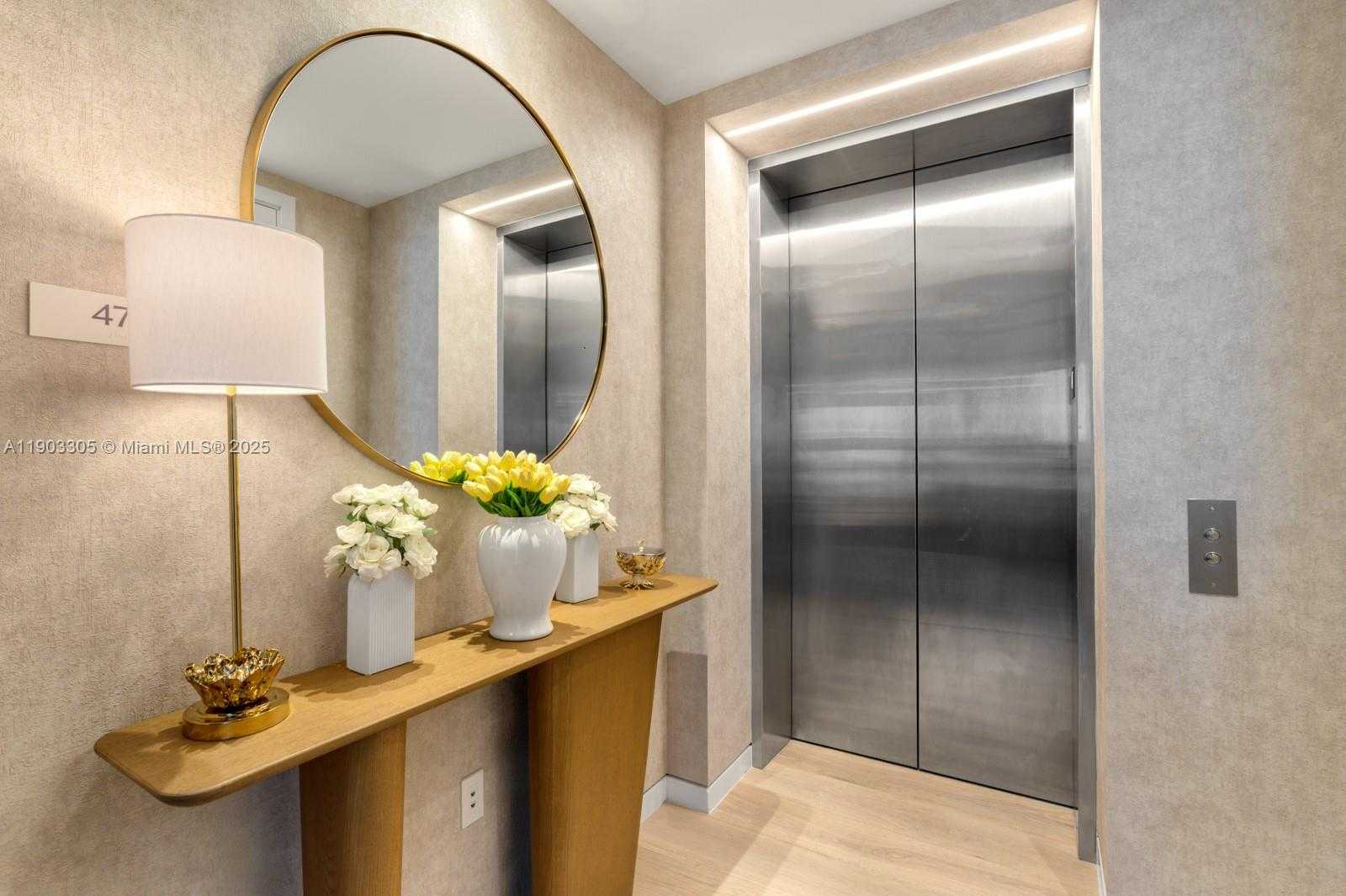 Imagen de Pequeño Objeto