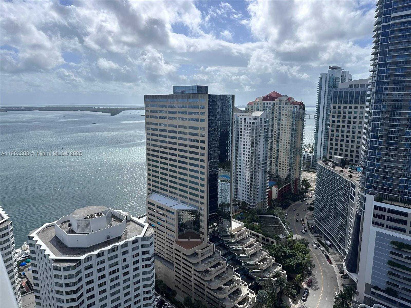 Small Image of 950 BRICKELL BAY DR #3505, Miami Number 11