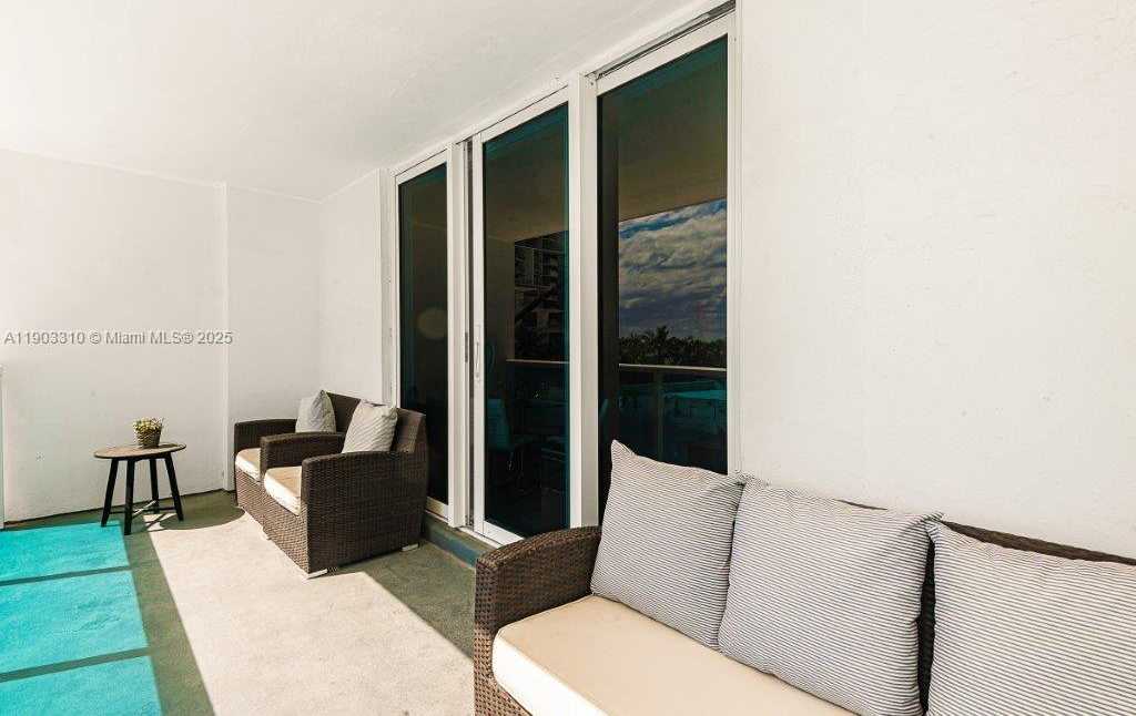 Small Image of 2301 COLLINS AVE #341, Miami Beach Number 20