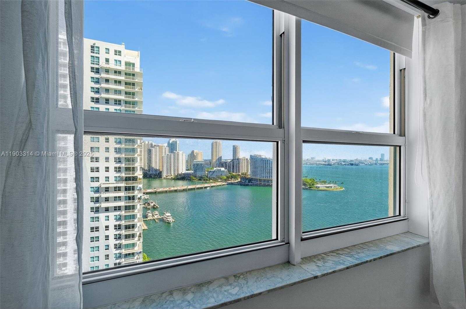 Small Image of 1155 BRICKELL BAY DR #2210, Miami Number 17