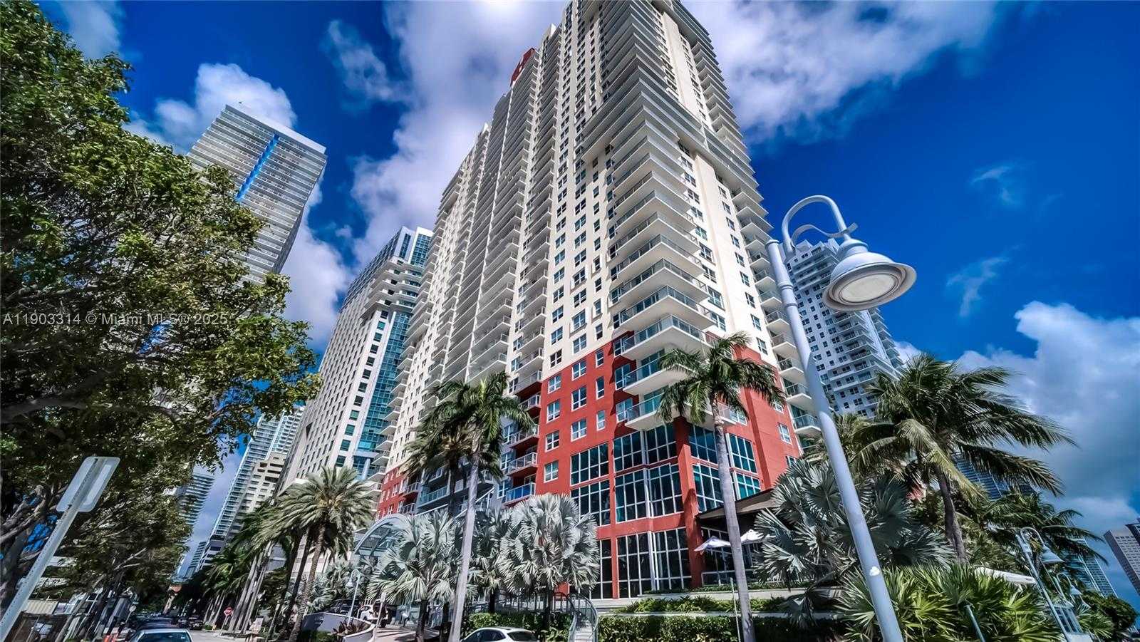 Small Image of 1155 BRICKELL BAY DR #2210, Miami Number 27