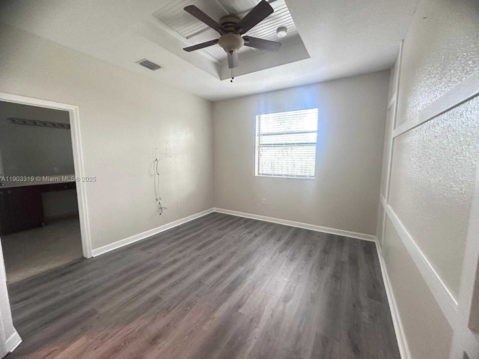 Small Image of 15440 SOUTH WEST 119TH TER #15440, Miami Number 11