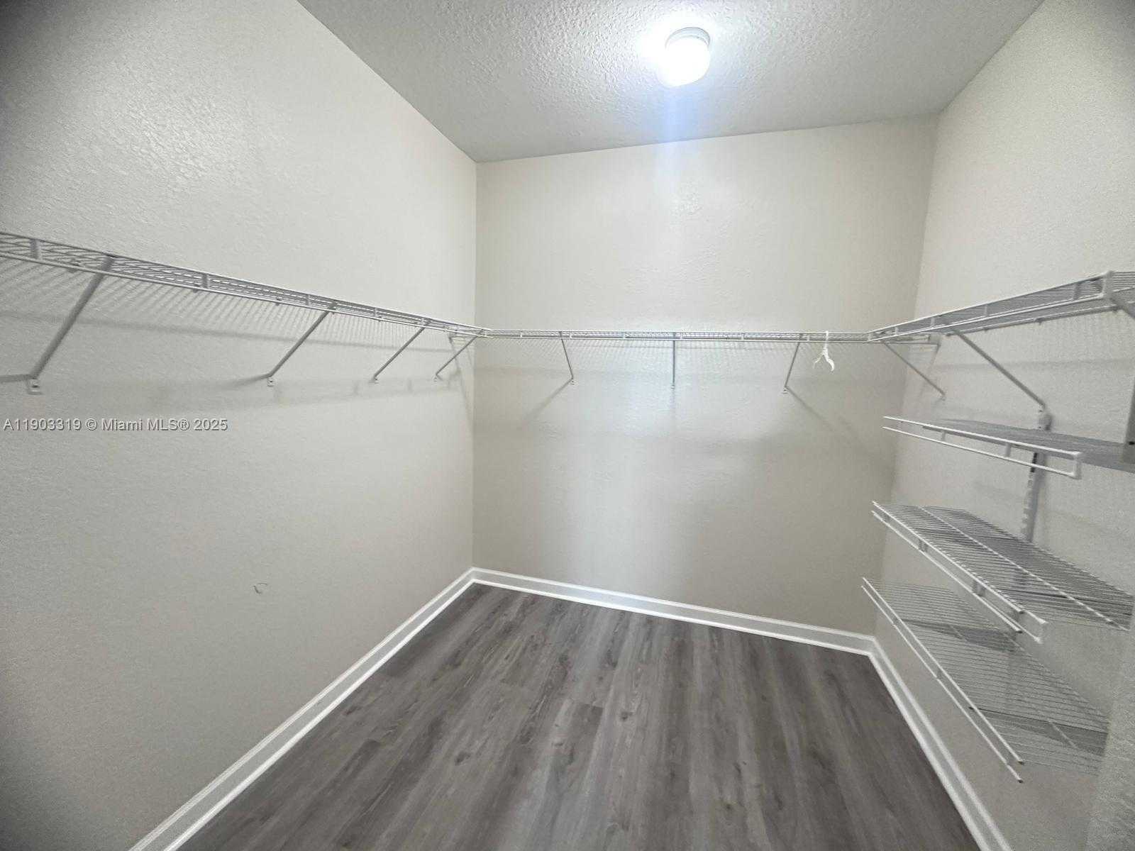 Small Image of 15440 SOUTH WEST 119TH TER #15440, Miami Number 13