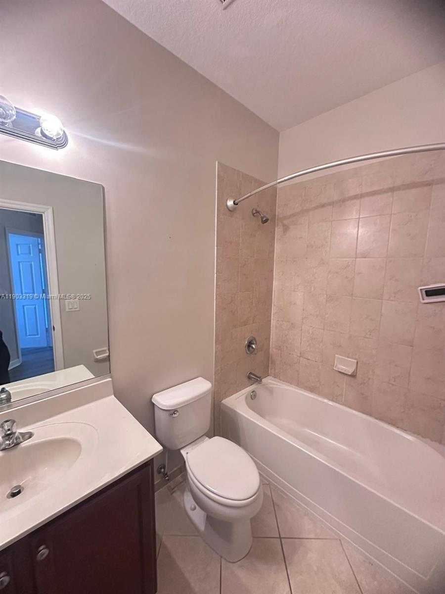 Small Image of 15440 SOUTH WEST 119TH TER #15440, Miami Number 17