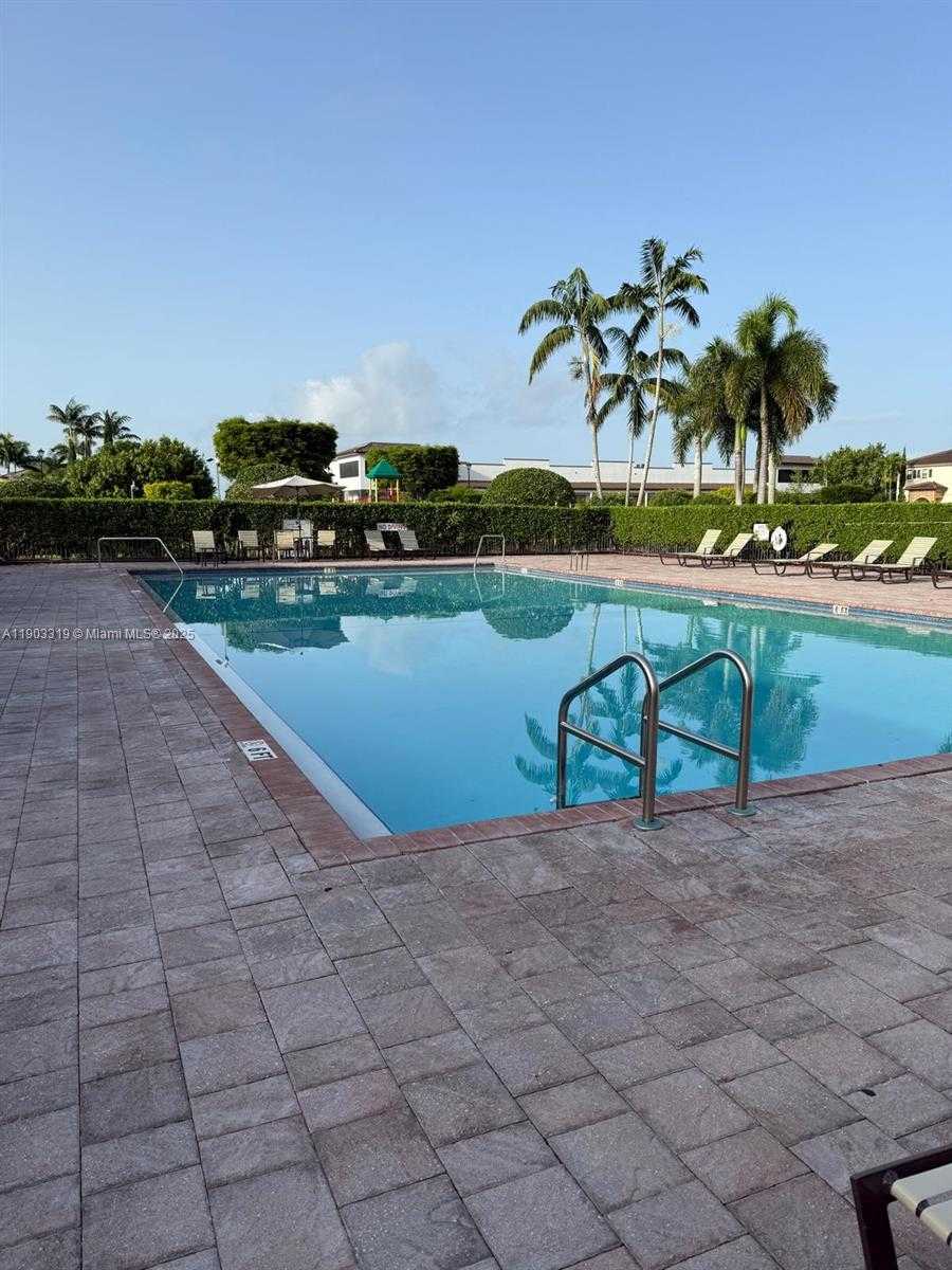 Small Image of 15440 SOUTH WEST 119TH TER #15440, Miami Number 23