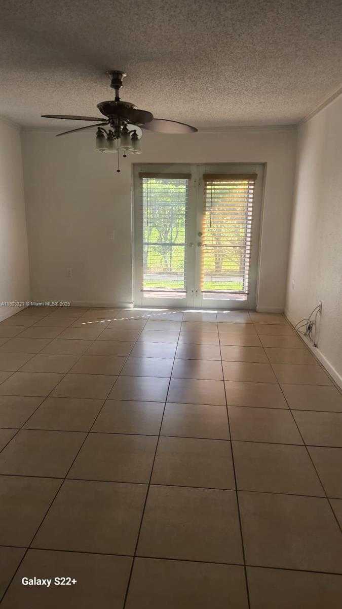 Small Image of 15040 SOUTH WEST 103RD LN #3106, Miami Number 4