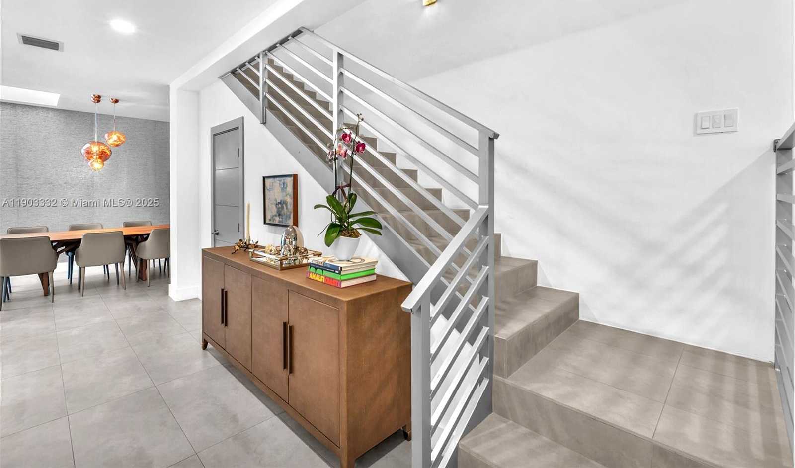 Small Image of 3167 SOUTH WEST 25TH ST #1, Miami Number 19