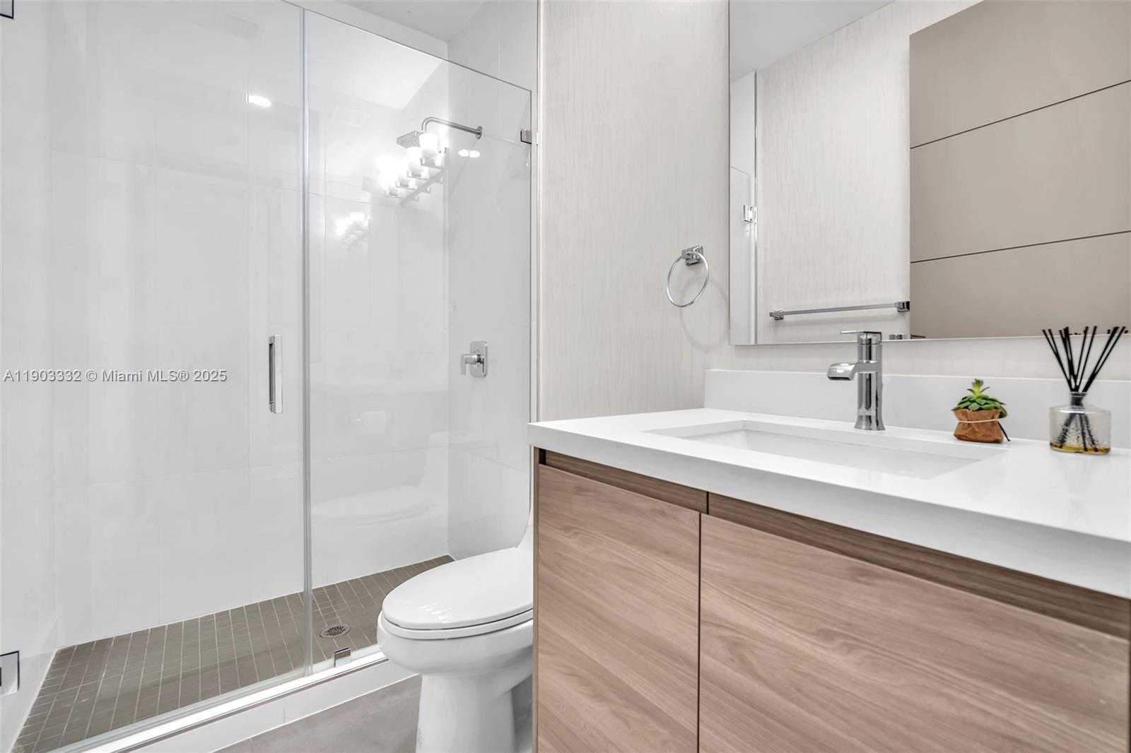 Small Image of 3167 SOUTH WEST 25TH ST #1, Miami Number 24