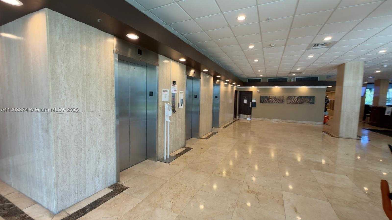 Small Image of 400 KINGS POINT DR #408, Sunny Isles Beach Number 17