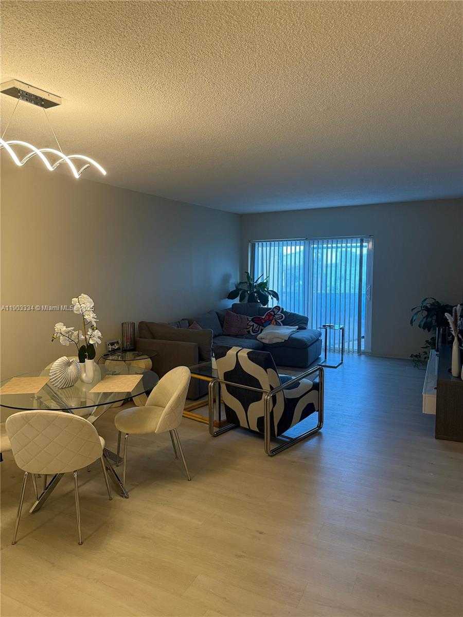 Small Image of 400 KINGS POINT DR #408, Sunny Isles Beach Number 7