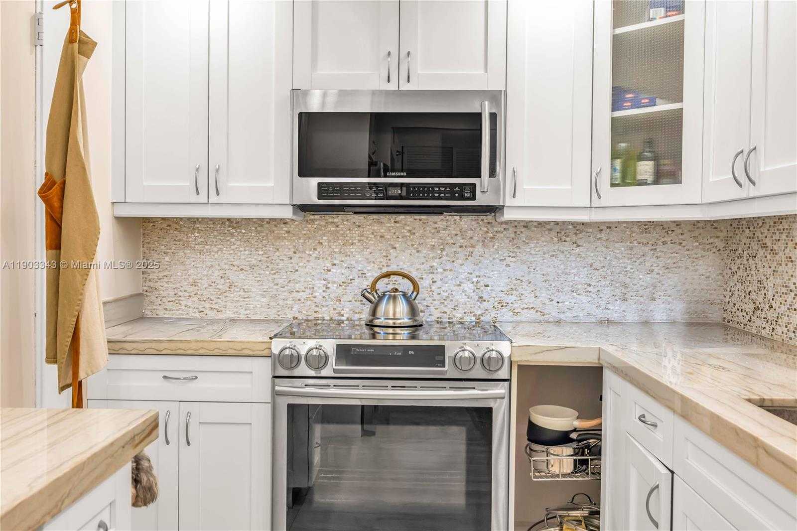 Small Image of 10185 COLLINS AVE #710, Bal Harbour Number 9