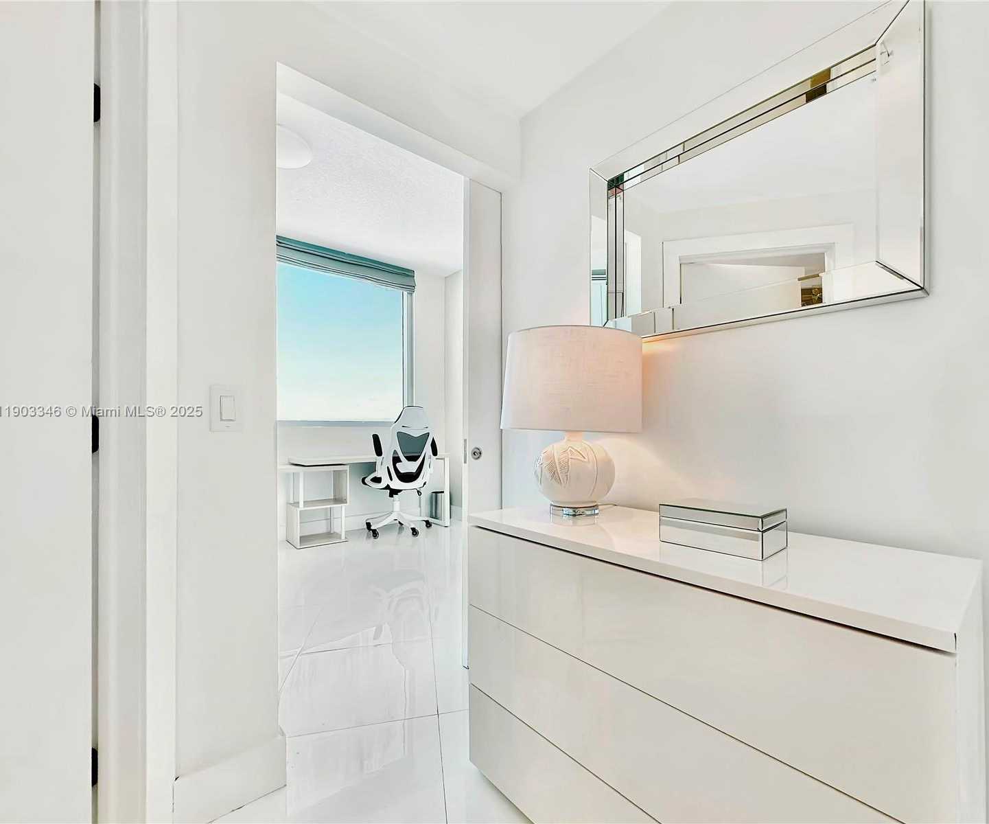 Small Image of 6700 INDIAN CREEK DR #PH2, Miami Beach Number 23