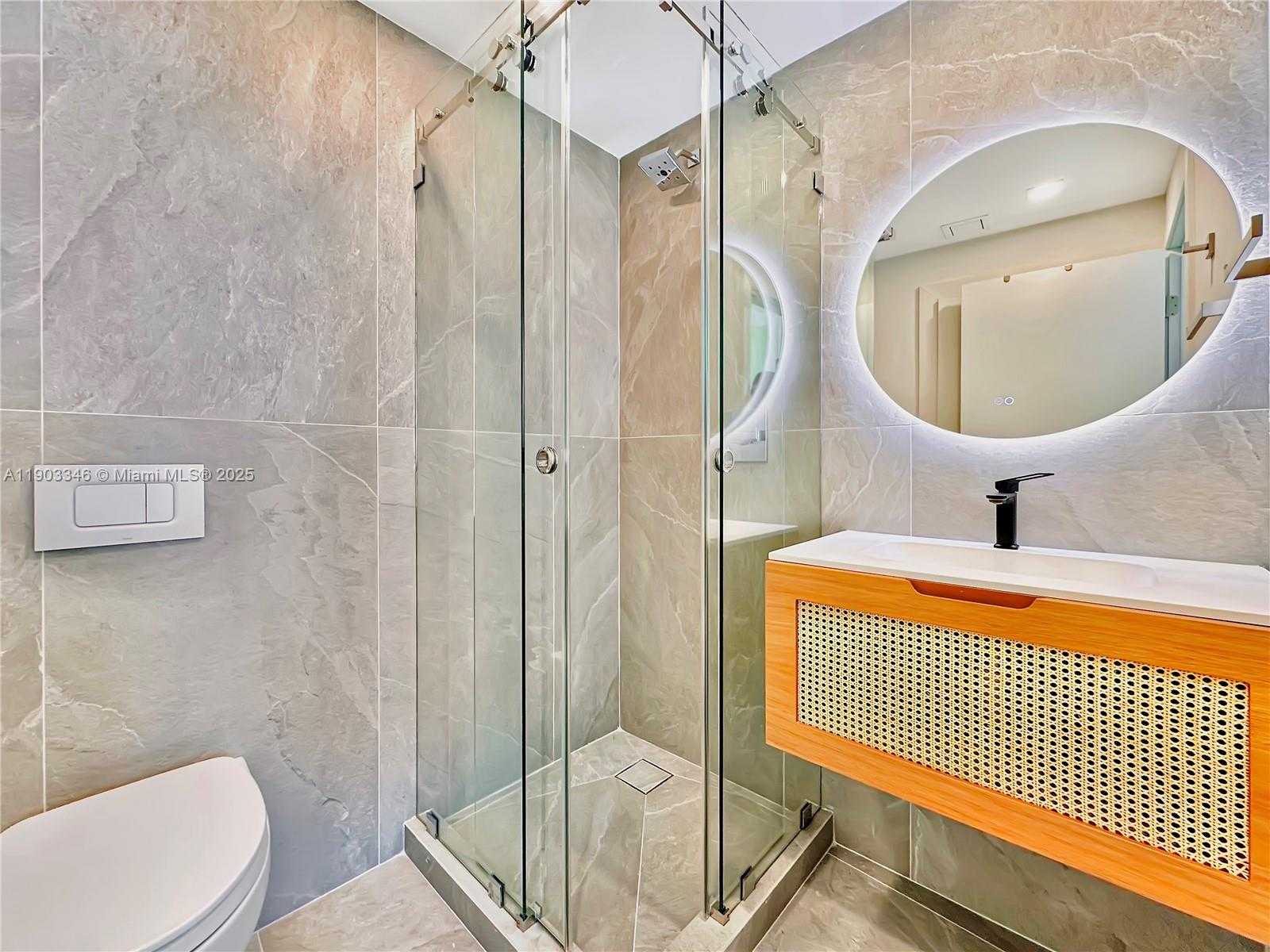 Small Image of 6700 INDIAN CREEK DR #PH2, Miami Beach Number 26