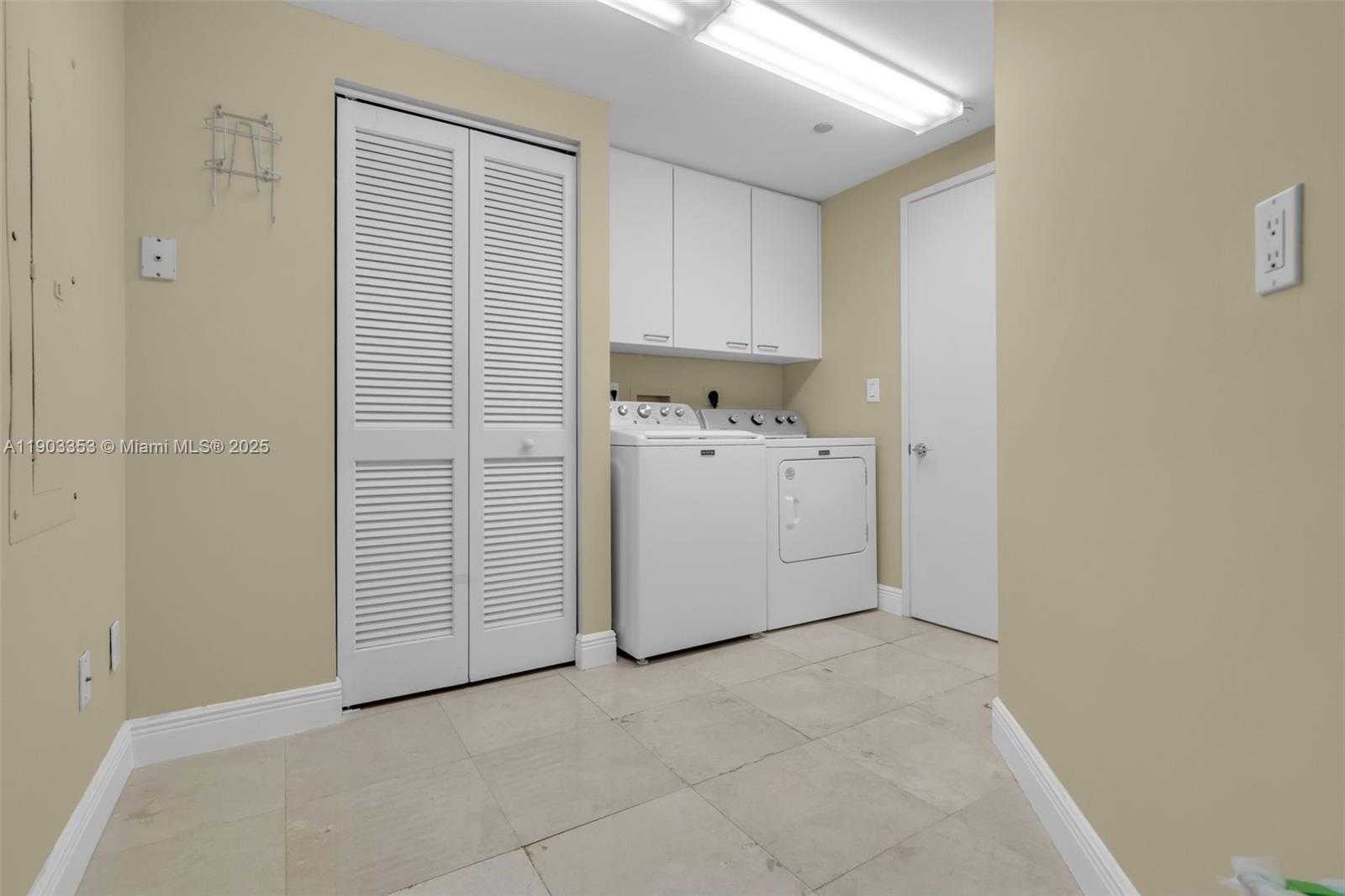 Imagen de Pequeño Objeto