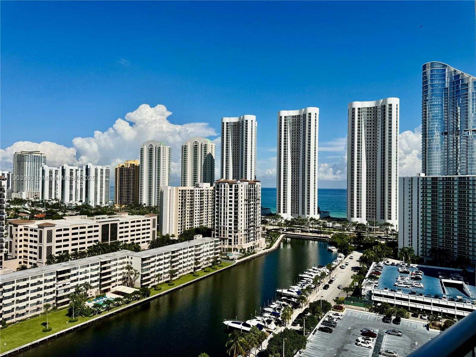 Small Image of 300 BAYVIEW DR #1903, Sunny Isles Beach Number 10